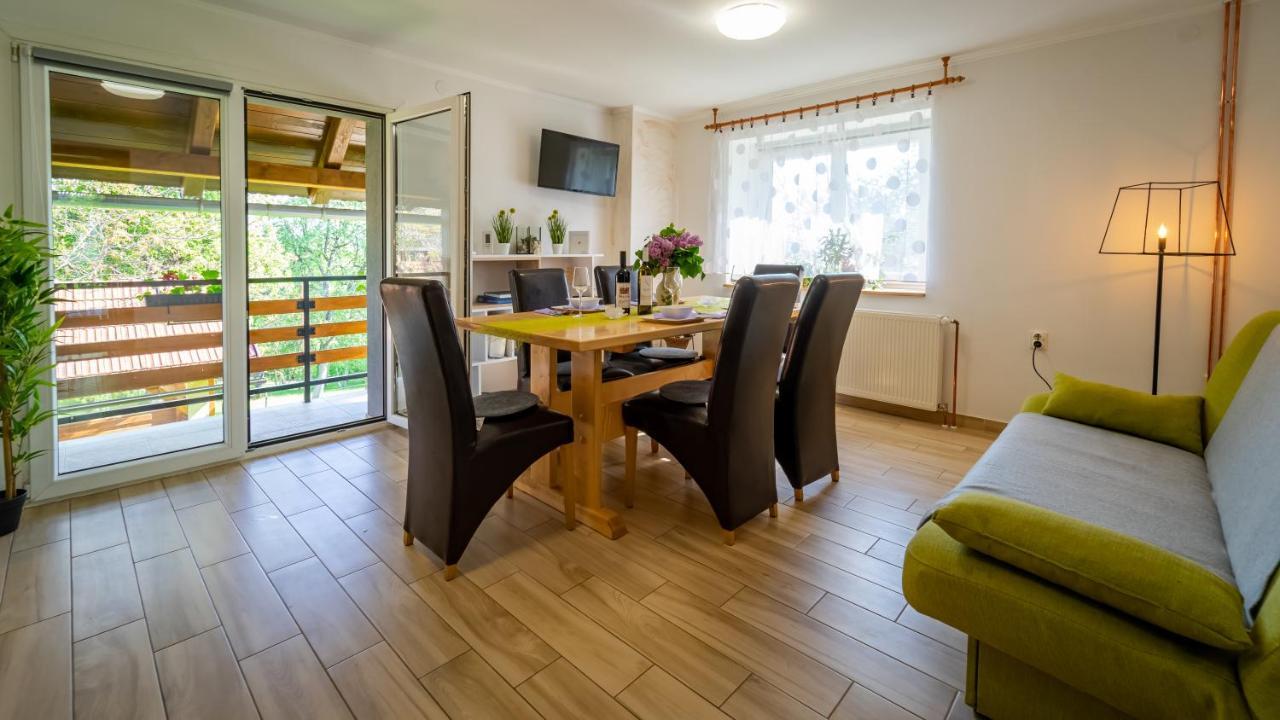 Skrad Holiday Home "Sleme" With Jacuzzi, Big Garden And Arbor With Fireplace מראה חיצוני תמונה