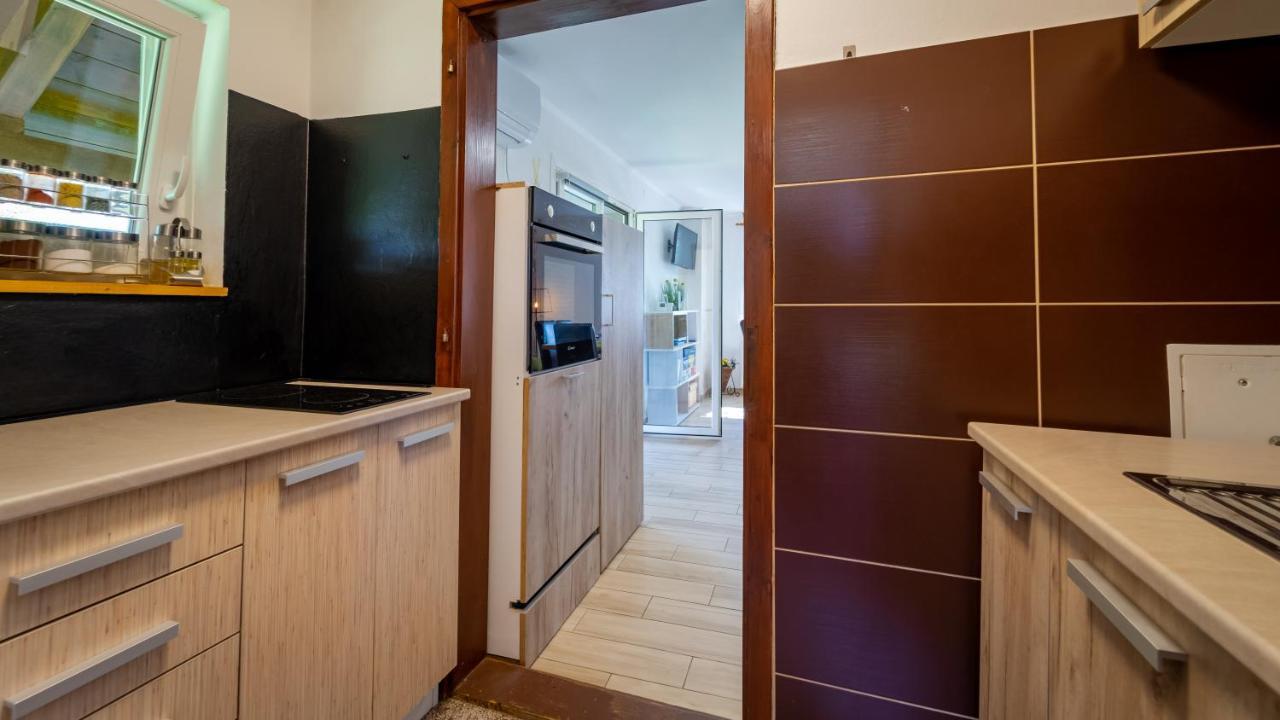 Skrad Holiday Home "Sleme" With Jacuzzi, Big Garden And Arbor With Fireplace מראה חיצוני תמונה